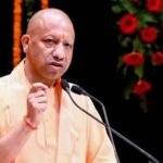 अपने सरकारी आवास पर आयोजित एक पत्रकार वार्ता में मुख्यमंत्री योगी ने कांग्रेस, सपा, राजद समेत विपक्षी दलों पर साधा निशाना