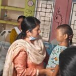 तीन साल के मासूम से क्रूरता पर बाल आयोग सख्त अस्पताल मिलने पहुंची आयोग की अध्यक्ष