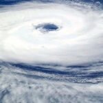 प्रशांत महासागर में तूफान नोलो ने पकड़ी रफ्तार, 185 किमी/घंटे की हवाओं के साथ पहुंचा कैटेगरी 3