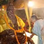 योगी सरकार में महर्षि वाल्मीकि के आदर्शों का सम्मान, लखनऊ में गोमती तट पर स्थापित हुई प्रतिमा