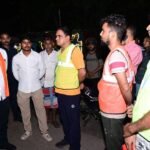 कवर्धा-बेमेतरा मार्ग पर पशुओं को देख उप मुख्यमंत्री विजय शर्मा ने अधिकारियों को लगाई फटकार