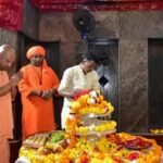 बलरामपुर में मां पाटेश्वरी के दरबार पहुंचे CM योगी, पूजा-अर्चना कर की प्रदेश की सुख-समृद्धि की कामना