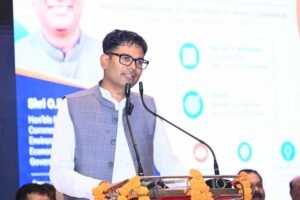 cHOUDRY_01.jpg