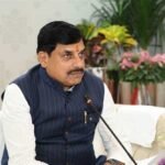mohan_06-3.jpg