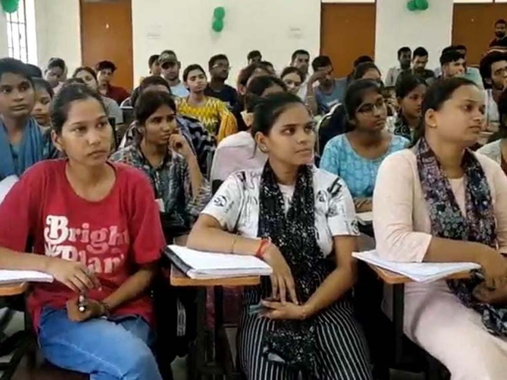 student.jpg