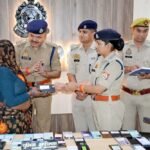 मिशन शक्ति 6.0 में यूपी पुलिस का कमाल, सात दिन में पांच राज्यों से खोज निकाले 32 लाख के गुम मोबाइल